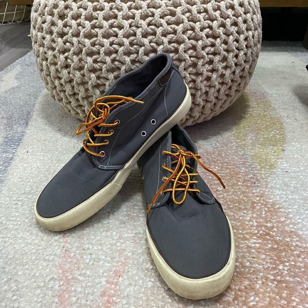 American Eagle (AEO) Mens High Top Sneakers Size 11 Gray &Rope Laces Gently Used
